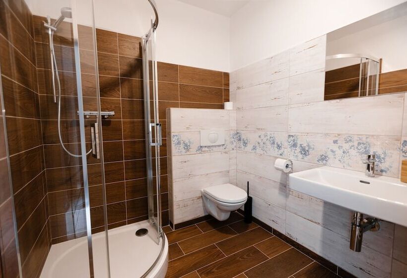 غرفة قياسية مطلة على الجبل, Jez&spi Plánice