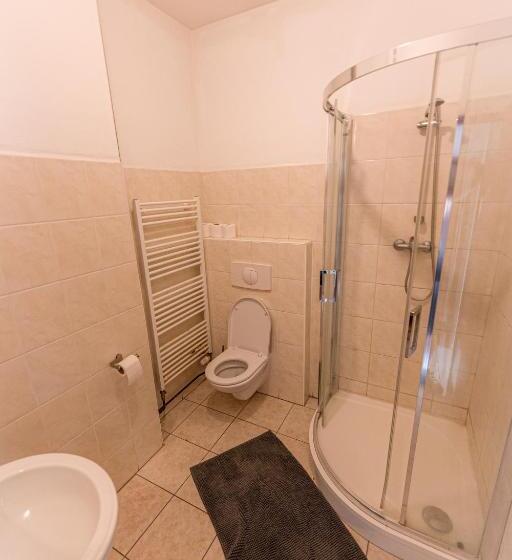 غرفة سوبيريور ثلاثية, Jez&spi Plánice