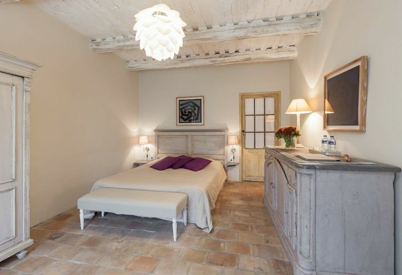 スタンダードルーム, La Louvière Des Bruyères