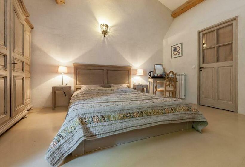 ファミリールーム, La Louvière Des Bruyères