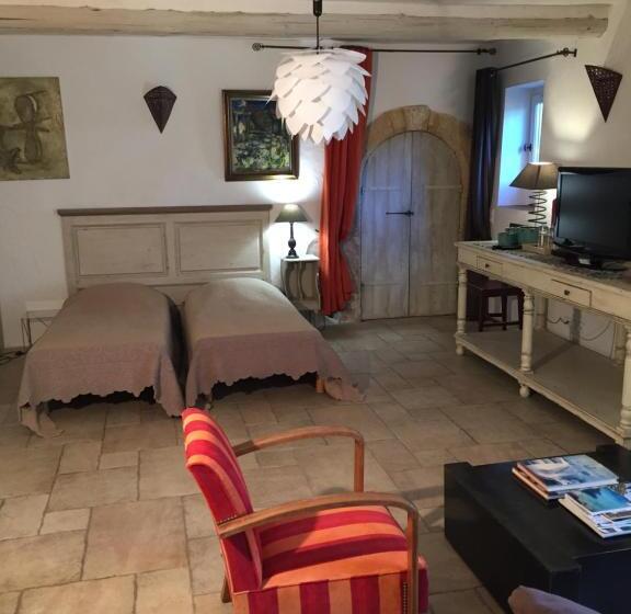 Family Suite, La Louvière Des Bruyères