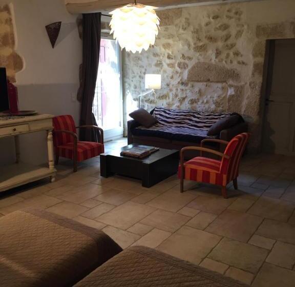 スイート(家族用), La Louvière Des Bruyères