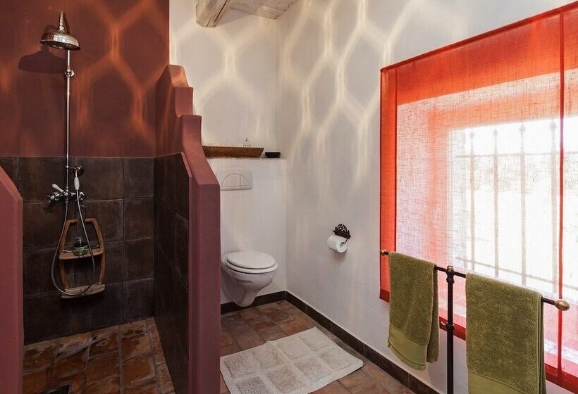 スタンダードルーム, La Louvière Des Bruyères