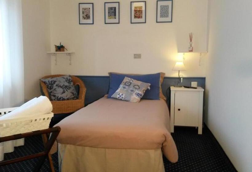 חדר סטנדרט יחיד, Albergo Al Sole