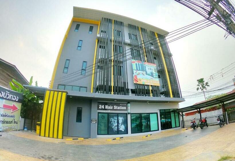 스탠다드 룸 킹사이즈 침대, Riski Residence Bangbuathong