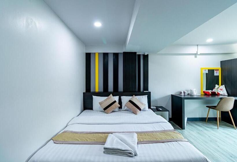 Стандартный Номер Кровать Кинг, Riski Residence Bangbuathong