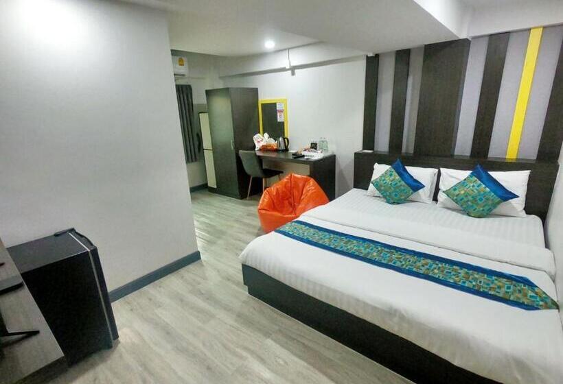 스탠다드 룸, Riski Residence Bangbuathong