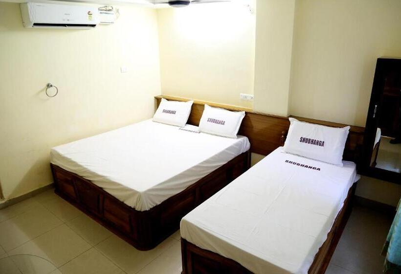 חדר סטנדרט עם מרפסת, Shubhanga Residency