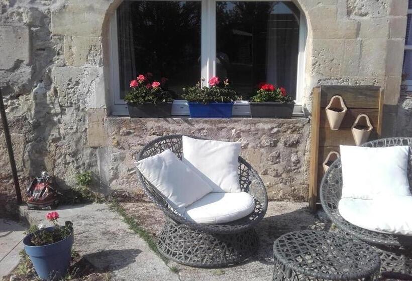 בית, 2 חדרי שינה, Les Demeures De La Laigne