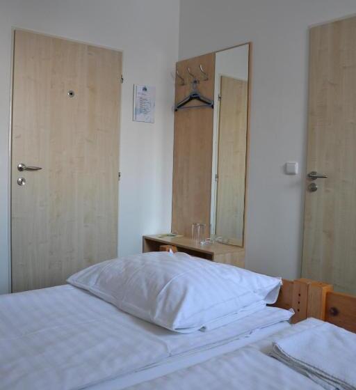 スタンダードルーム, Motorest A Motel Rohlenka Austerlitz