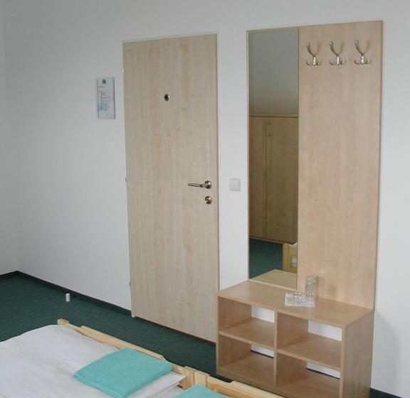 スタンダード4人部屋, Motorest A Motel Rohlenka Austerlitz