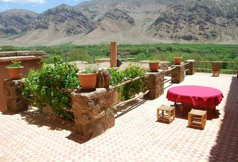 اتاق استاندارد با چشم‌انداز کوهستان, Kasbah Ait Bouguemez