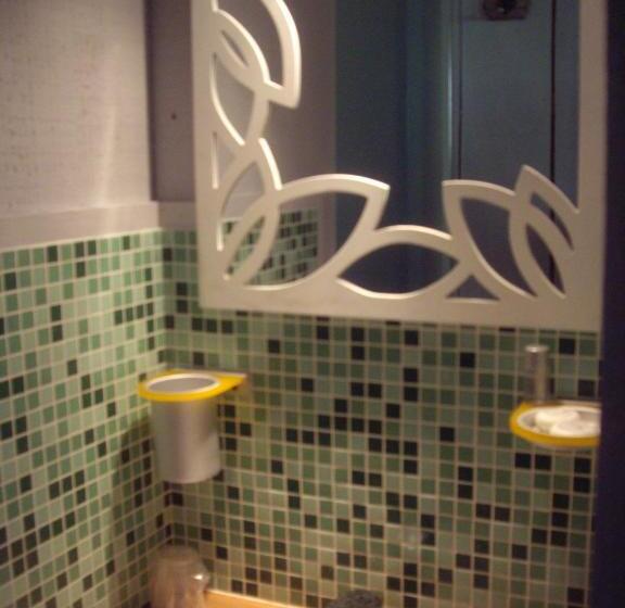 جناح عائلي, La Grange Des Marettes