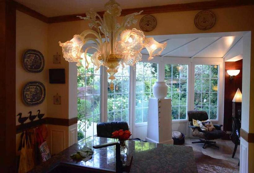 חדר סטנדרט עם ג'קוזי, Toute Une Histoire