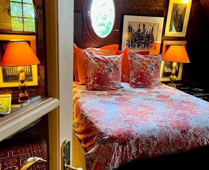 חדר סטנדרט עם מיטת קינג, Toute Une Histoire