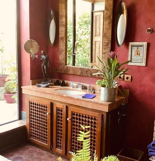 חדר סטנדרט עם ג'קוזי, Toute Une Histoire