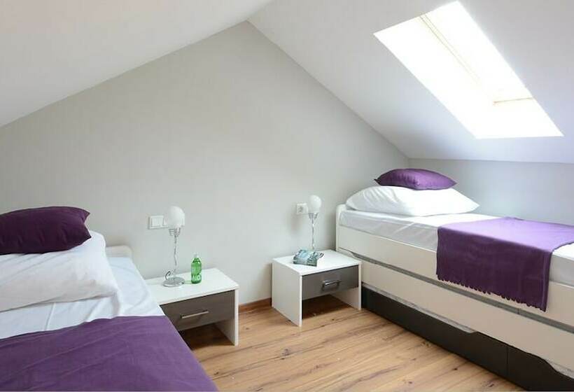 Дом 1 Спальня, Aquamagis