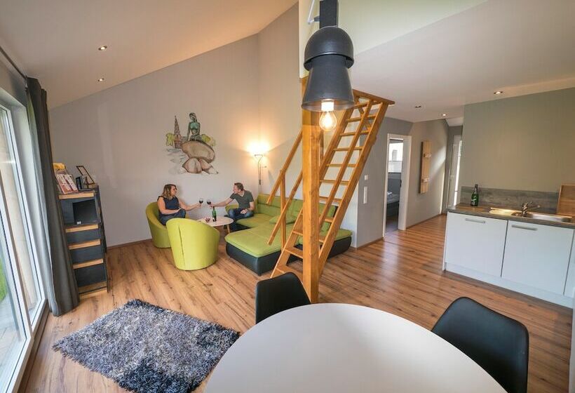 Дом 1 Спальня, Aquamagis