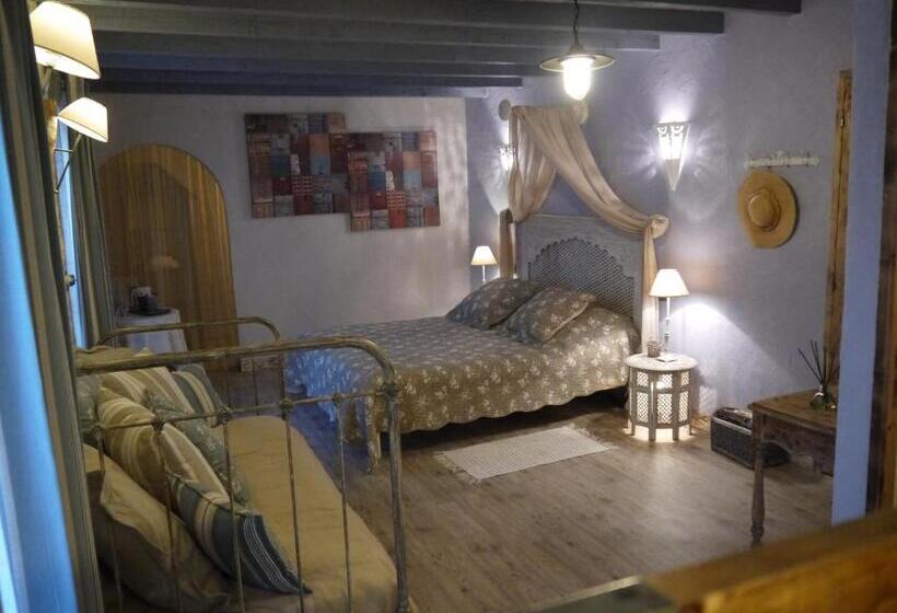 جناح ديلوكس, Chambres D Hôtes Domaine De Beunes