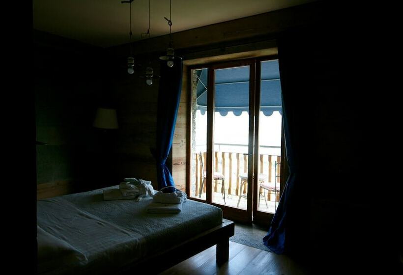 جناح ديلوكس, Villa Très Jolie