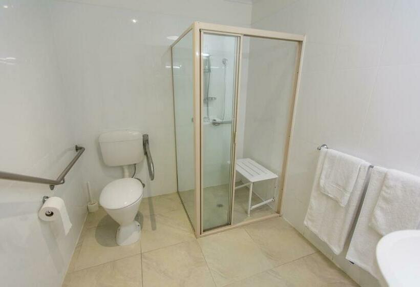 장애인을 위한 킹사이즈 침대 스탠다드 룸, Fox On The Run Motel Kilmore