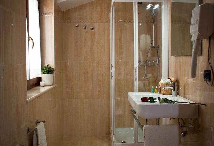 חדר סטנדרט יחיד, San Berardo