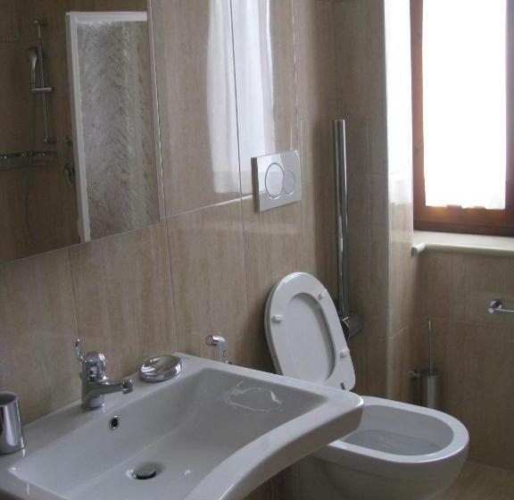 חדר סטנדרט, מיטת קינג, מותאם לאדם עם מוגבלויות, San Berardo