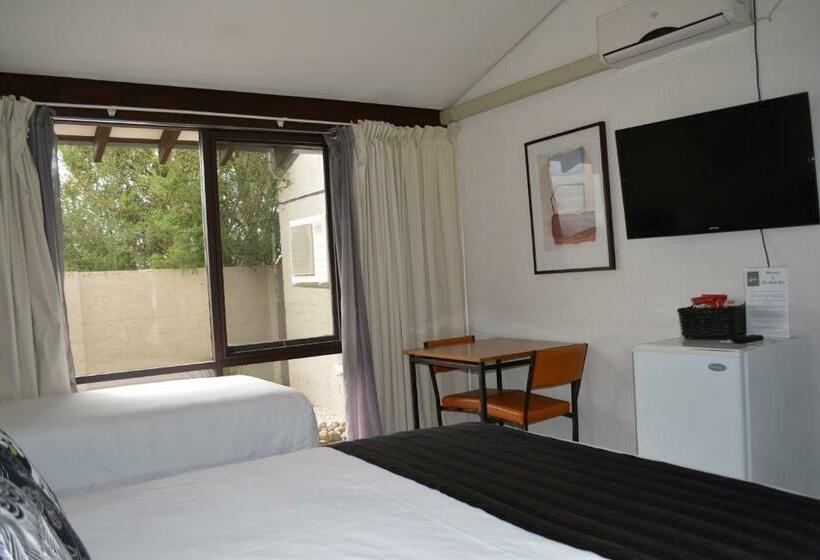 스탠다드 룸, The Apple Inn