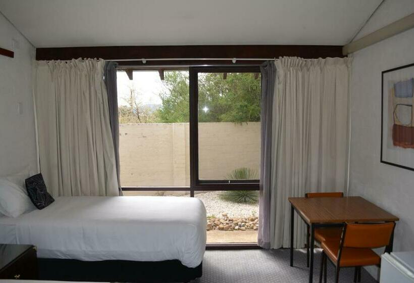 스탠다드 룸, The Apple Inn