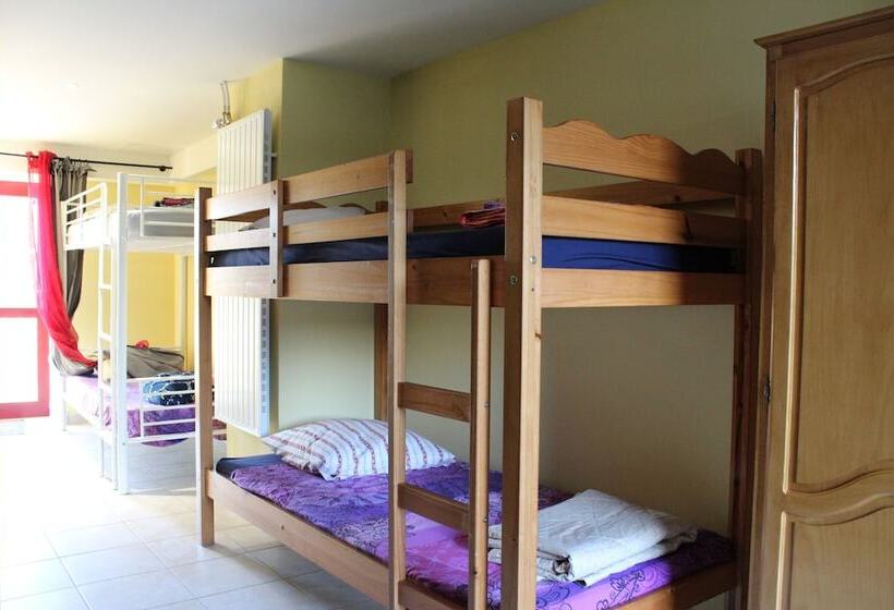 Cameră Familiară, Le Fauverney Lodge