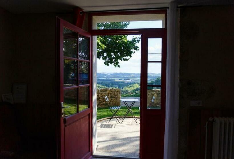 스탠다드 룸, Les Terrasses De Bessou