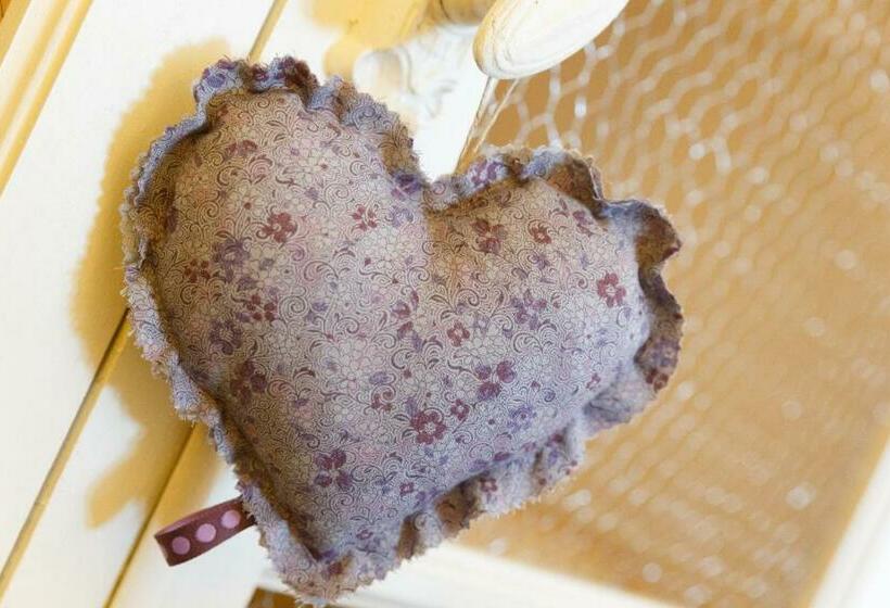 스탠다드 룸, Les Terrasses De Bessou