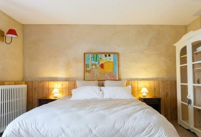 스탠다드 룸, Les Terrasses De Bessou