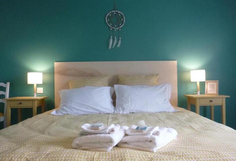 Standard room with outdoor bath, Les Terrasses De Bessou