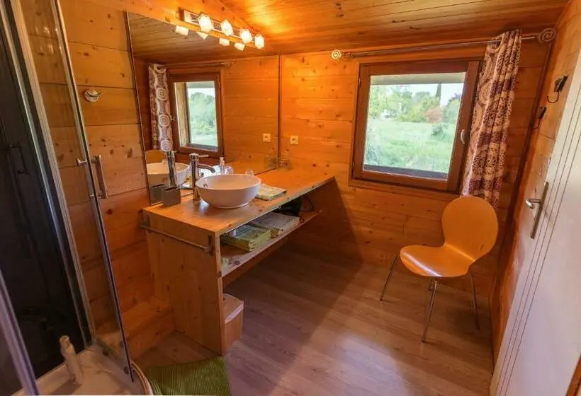 ファミリールーム, Chambre D’hôtes Neptune Wood