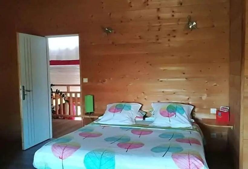 ファミリールーム, Chambre D’hôtes Neptune Wood
