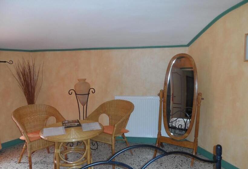 חדר קלאסי, Clos Mazerolles