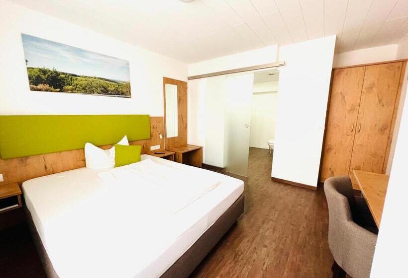 Номер Стандарт Адаптированный для Инвалидов, Landhotel Fernblick