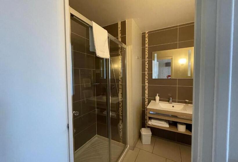 غرفة قياسية, Auberge Du Chasseur