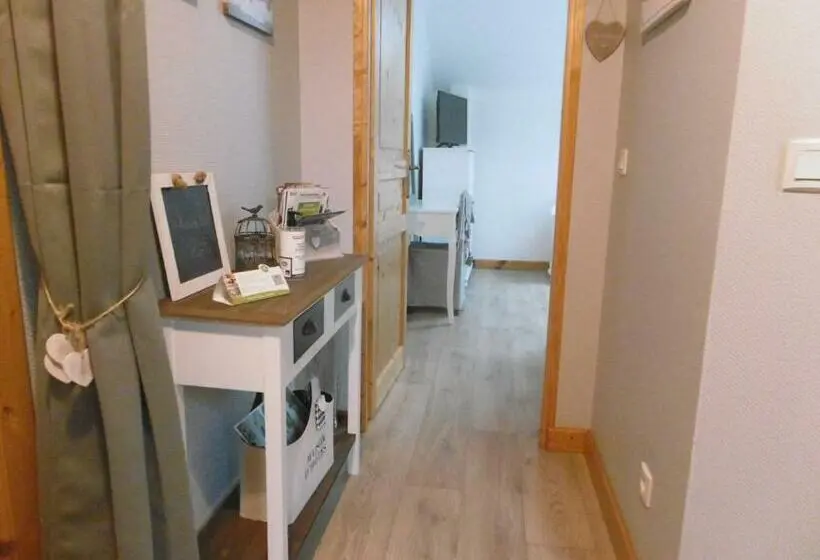 スイート（家族用）, Chambre D Hotes De La Mousse