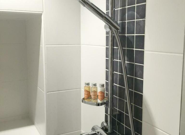 标准房带园景, La Maison Abeil