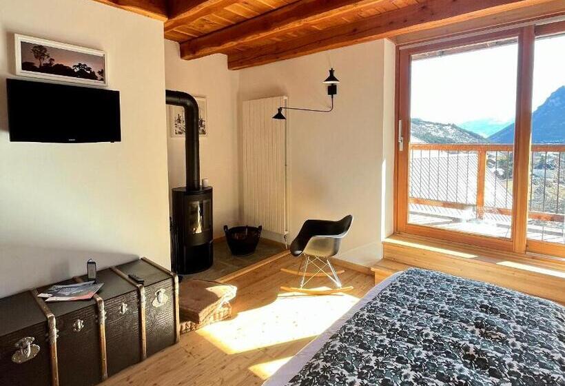 Номер Стандарт Вид на Горы, La Maison Abeil