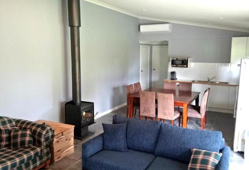 דירת חדר נוף לגינה, Donegal Farmstay