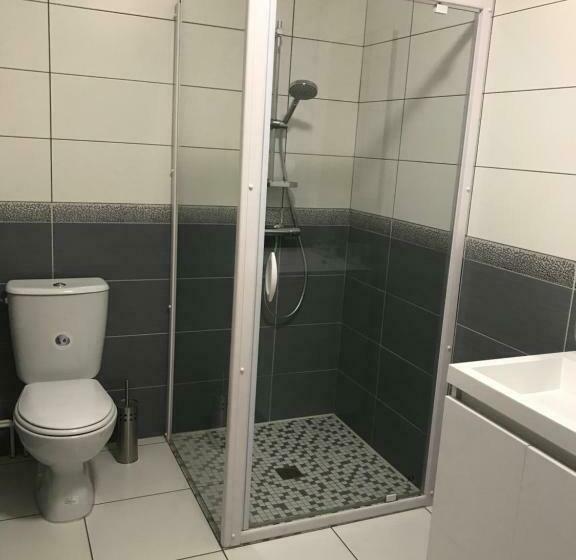 غرفة قياسية مطلّة علي الحديقة, Logis Le Provençal