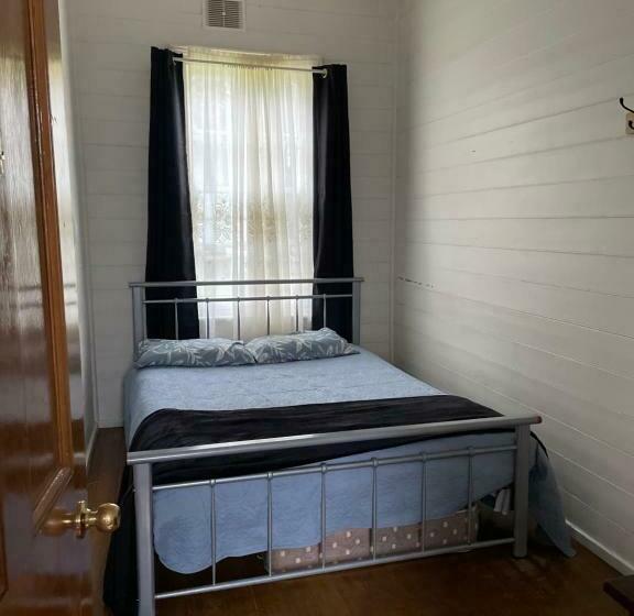 חדר סטנדרט, Lake Leake Inn