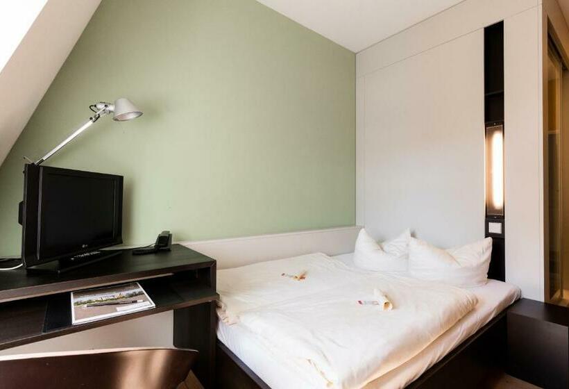 غرفة أساسية, Schloss Ettersburg Weimar