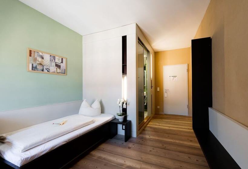 غرفة قياسية فردية, Schloss Ettersburg Weimar