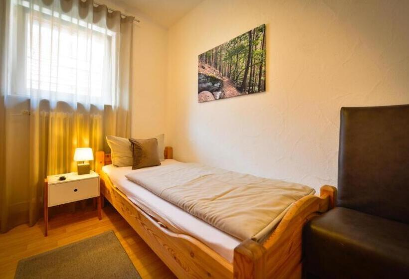 Номер Стандарт Индивидуальный, Landgasthaus & Hotel Zur Krone