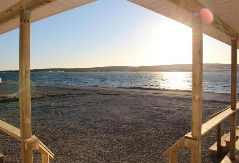 جناح مطلّ علي البحر, Raleigh Rooms & Taylor S Crafts