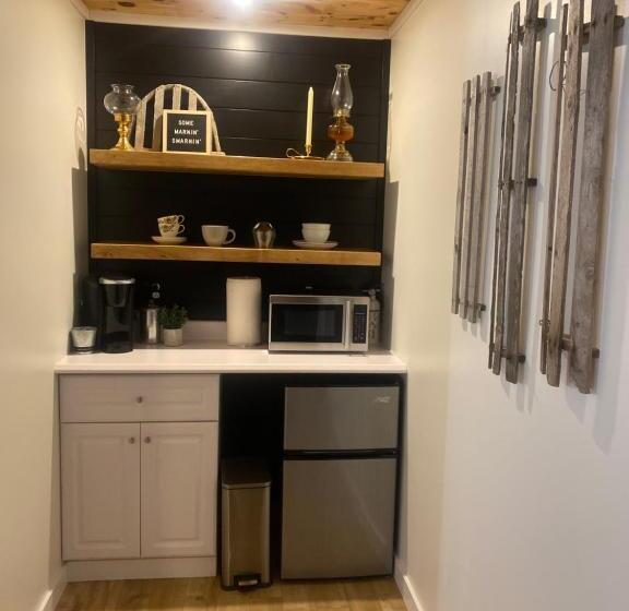 جناح سرير كينج, Raleigh Rooms & Taylor S Crafts